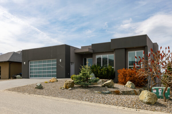 5342 Signet Crescent, Exclusive Non-MLS, Kelowna BC – Property photo 3