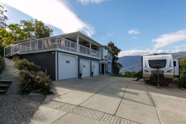11935 Okanagan Centre Road West – Property photo 5