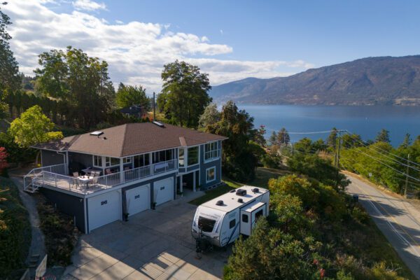 11935 Okanagan Centre Road West – Property photo 1