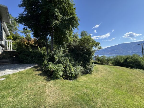 11935 Okanagan Centre Road West – Property photo 72
