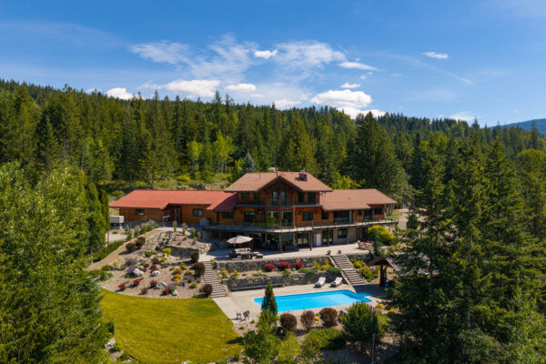 8100/8104 Silver Star Road, Vernon, BC – Property photo 2