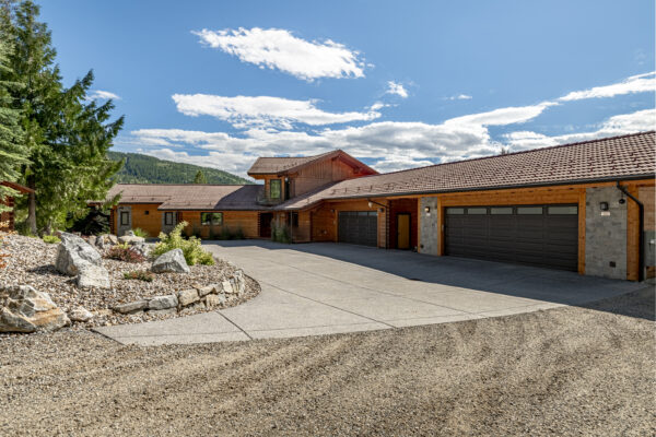 8100/8104 Silver Star Road, Vernon, BC – Property photo 14