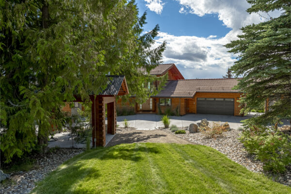 8100/8104 Silver Star Road, Vernon, BC – Property photo 17
