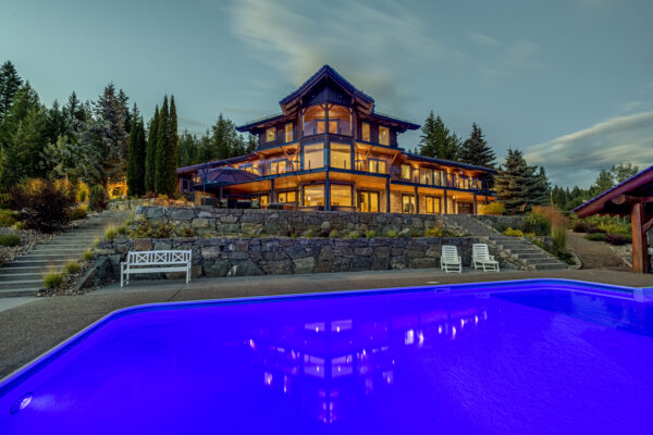Luxury estate near Silver Star