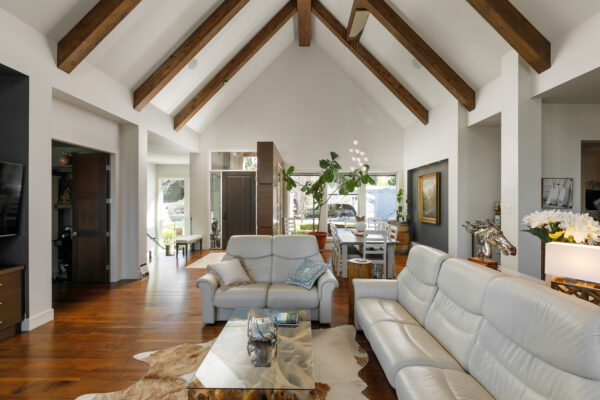 3990 Fairwinds Court, Kelowna, British Columbia V1W 4G1 – Property photo 11